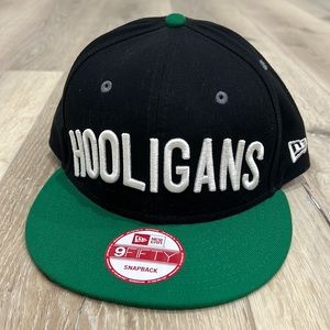 New era 9fifty Hooligans black/green SnapBack hat